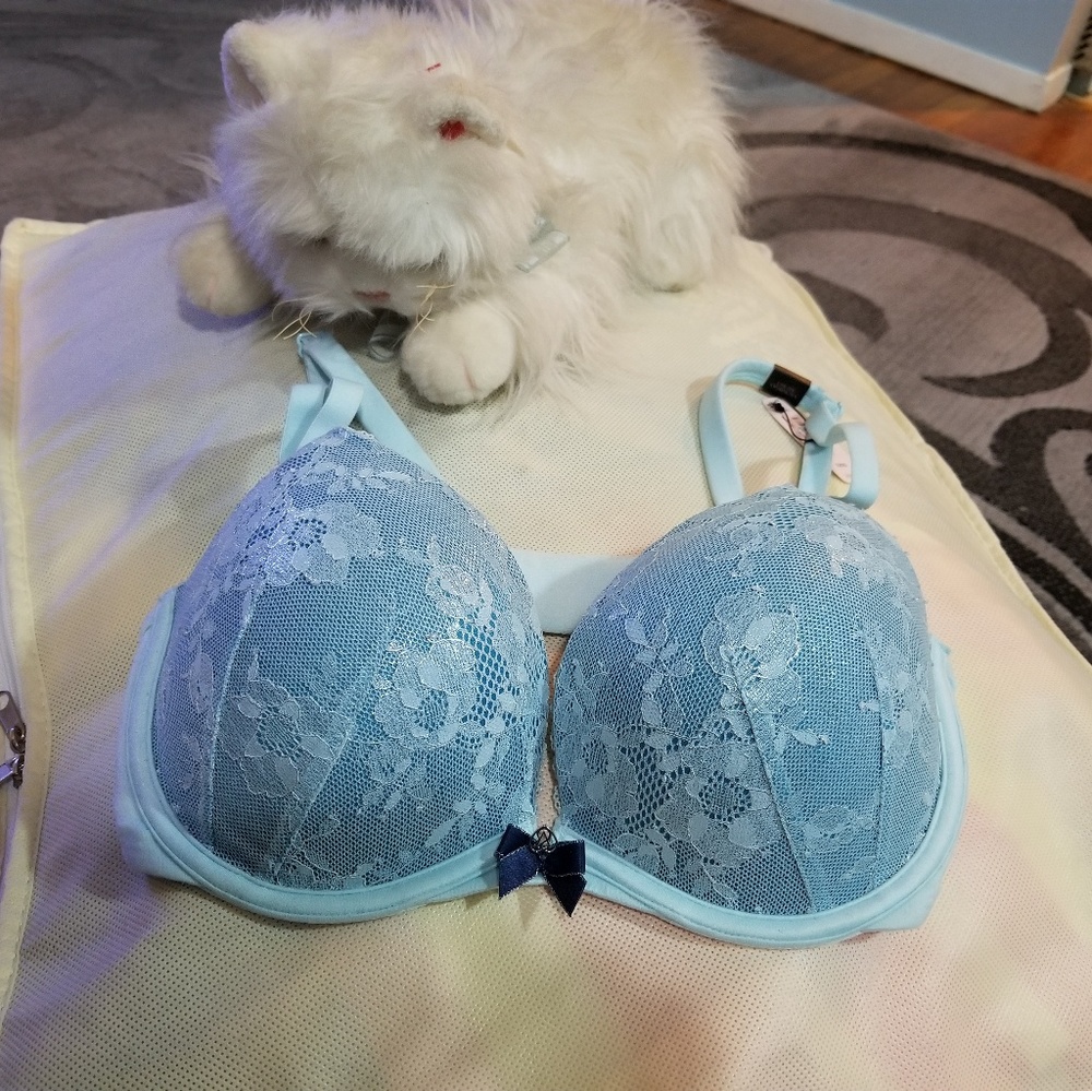 ❤Body by Victoria Push Up Bra